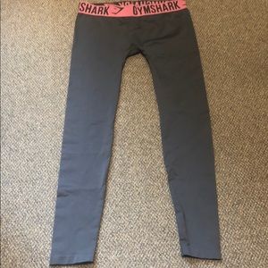 grey and pink Gymshark leggings